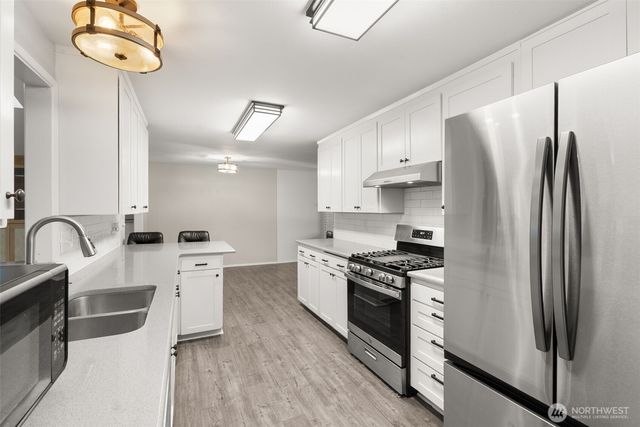 725 W Wyandotte Avenue, Shelton, WA 98584