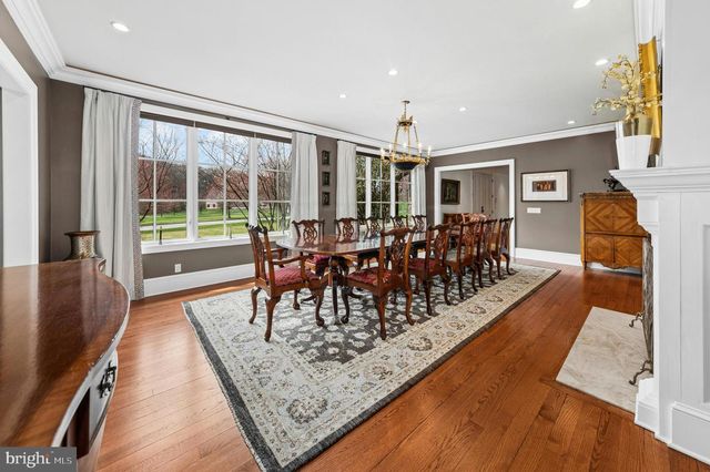 2214 N MELROSE LN, Bethlehem, PA 18015
