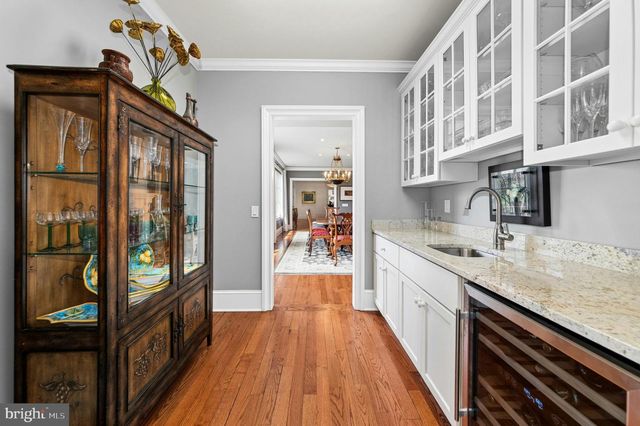 2214 N MELROSE LN, Bethlehem, PA 18015