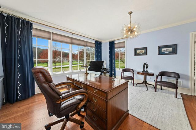 2214 N MELROSE LN, Bethlehem, PA 18015