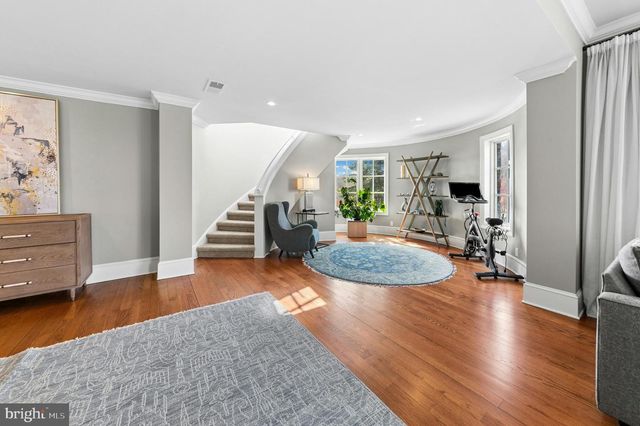 2214 N MELROSE LN, Bethlehem, PA 18015