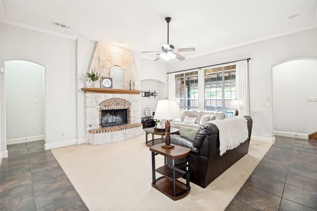 1101 Stonington Drive, Mckinney, TX 75071