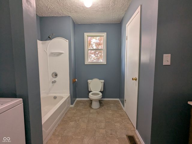 108 N Harvey Street, Linden, IN 47955