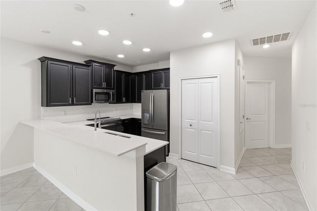 9019 AZALEA SANDS LANE 9019, Davenport, FL 33896