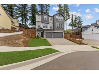2134 Eleanor Rd, West Linn, OR 97068