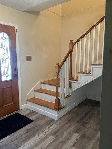 6213 Creekside Lane, League City, TX 77573