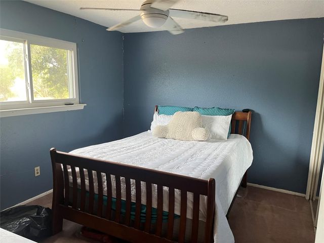 6213 Creekside Lane, League City, TX 77573