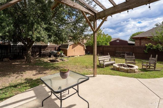 2001 Kingfisher Lane, Mission, TX 78572