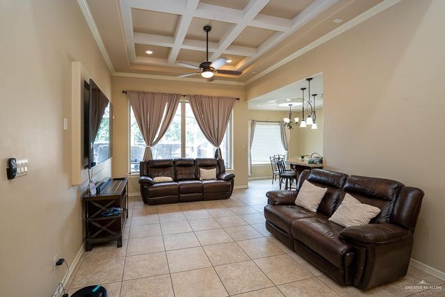 2001 Kingfisher Lane, Mission, TX 78572