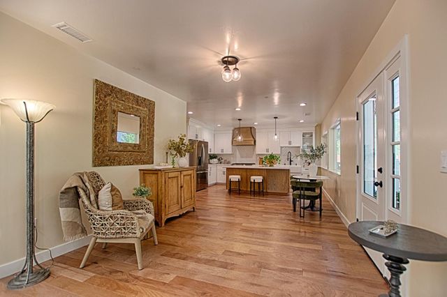 341 Lake Drive, Boulder Creek, CA 95006