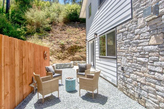 341 Lake Drive, Boulder Creek, CA 95006