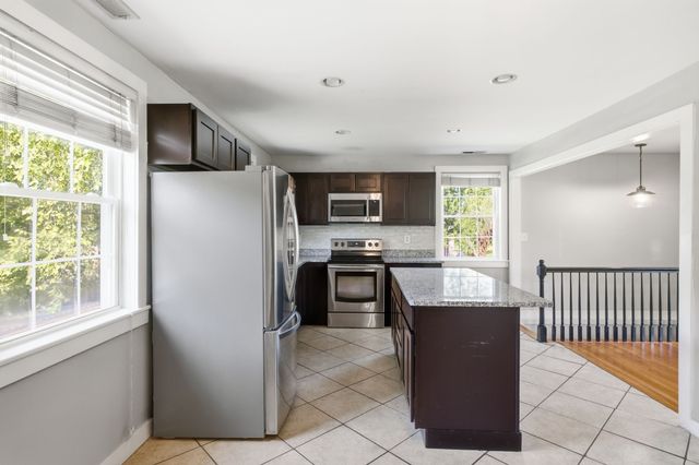 302 Gates Rd, Goodlettsville, TN 37072