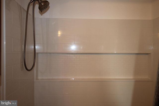 102 FERNGLEN AVE, Glen Burnie, MD 21061