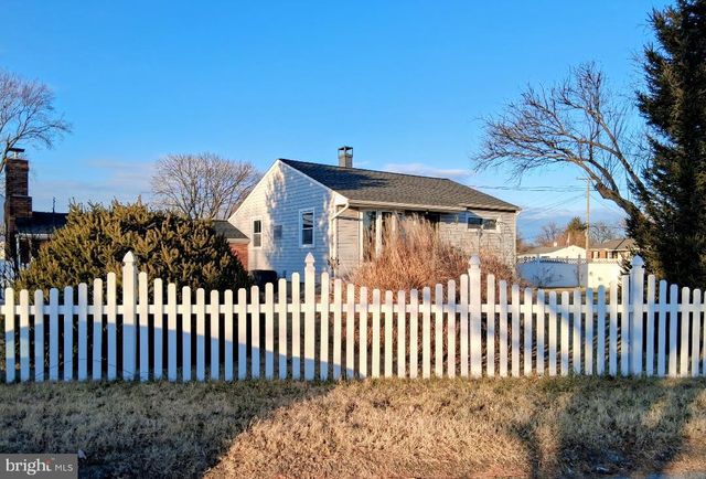 102 FERNGLEN AVE, Glen Burnie, MD 21061