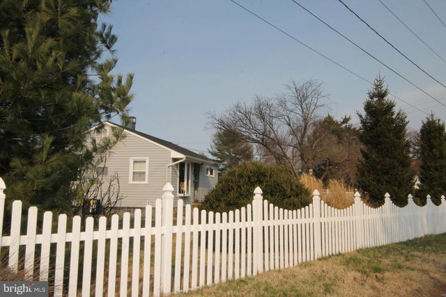 102 FERNGLEN AVE, Glen Burnie, MD 21061