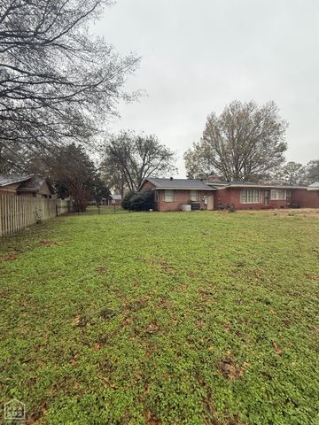 123 East Drive, Osceola, AR 72370