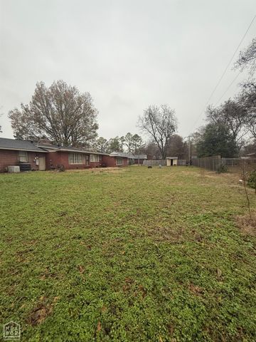 123 East Drive, Osceola, AR 72370