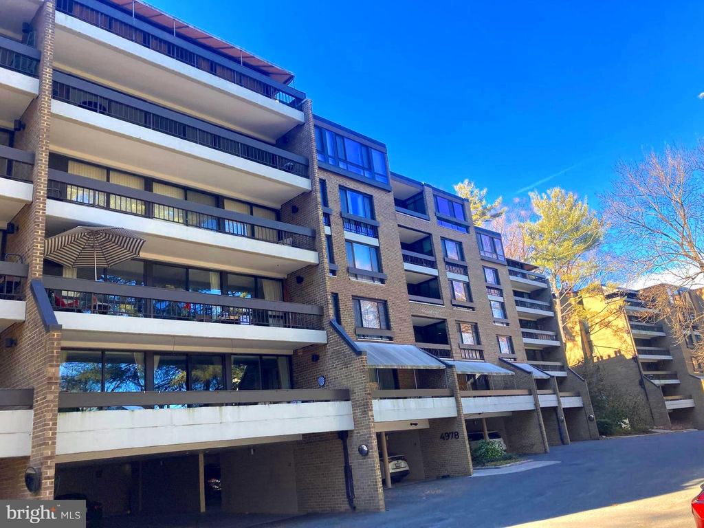 Image 1 of property listing at 4978 SENTINEL DR #12-306, Bethesda, MD 20816