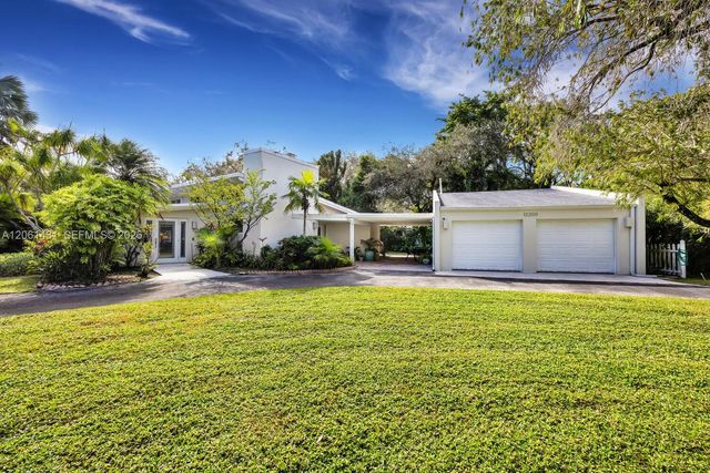 12200 SW 74th Ct, Pinecrest, FL 33156