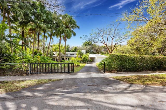 12200 SW 74th Ct, Pinecrest, FL 33156