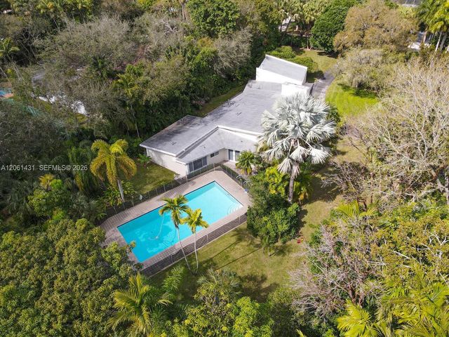 12200 SW 74th Ct, Pinecrest, FL 33156