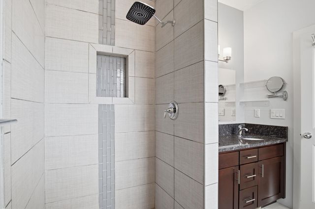 12612 N Ruby Rd, Spokane, WA 99218