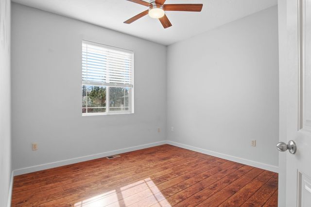 12612 N Ruby Rd, Spokane, WA 99218