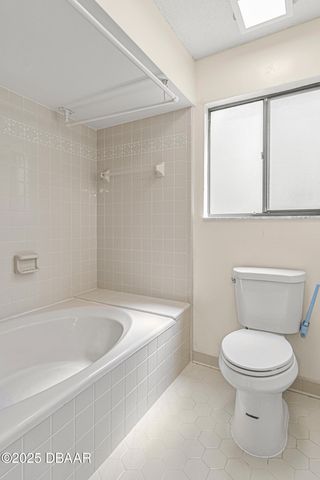 124 Loon Court, Daytona Beach, FL 32119