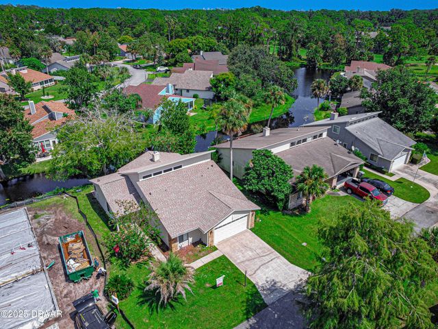 124 Loon Court, Daytona Beach, FL 32119