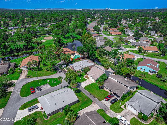 124 Loon Court, Daytona Beach, FL 32119