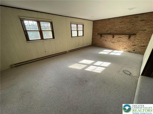 1403 Uelen Court, Bethlehem City, PA 18018