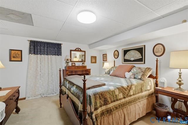 110 Patrick Henry Dr, Louisa, VA 23093