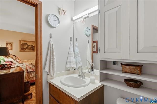110 Patrick Henry Dr, Louisa, VA 23093