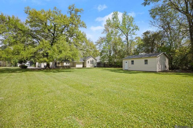 434 NE Centerville St, Denham Springs, LA 70726