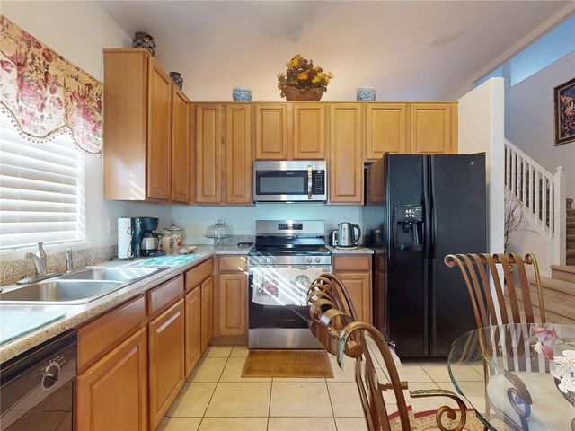 221 BELGIAN WAY, Sanford, FL 32773