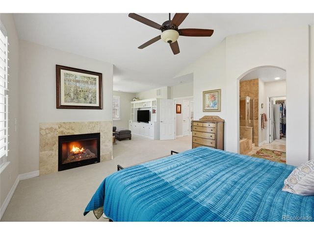 10084 Bluffmont Ln, Lone Tree, CO 80124