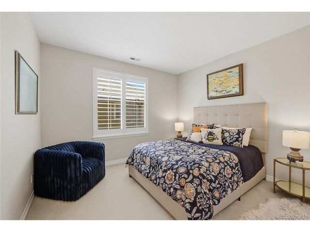 10084 Bluffmont Ln, Lone Tree, CO 80124