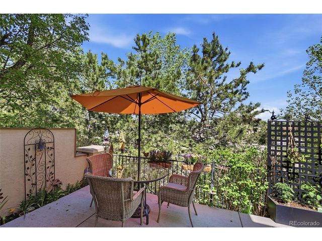 10084 Bluffmont Ln, Lone Tree, CO 80124