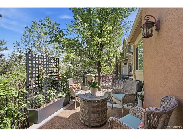 10084 Bluffmont Ln, Lone Tree, CO 80124