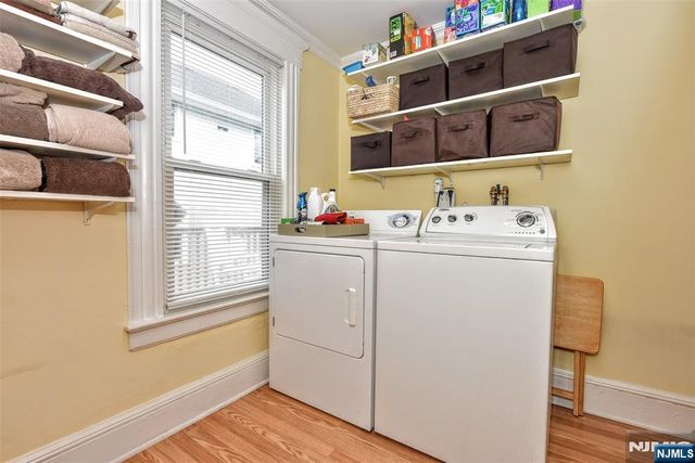 7 Lafayette Place, Waldwick, NJ 07463