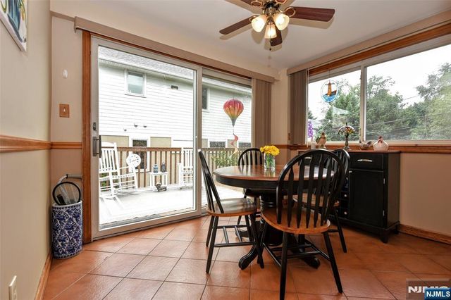 7 Lafayette Place, Waldwick, NJ 07463