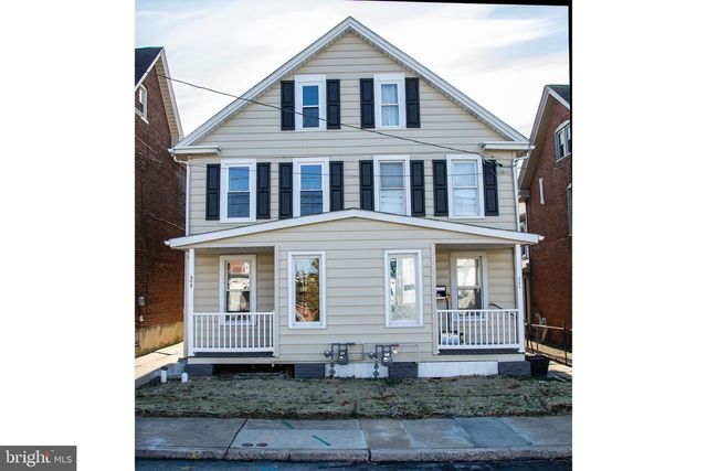 602 W MAIN STREET, Waynesboro, PA 17268