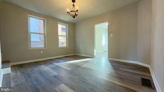 602 W MAIN STREET, Waynesboro, PA 17268