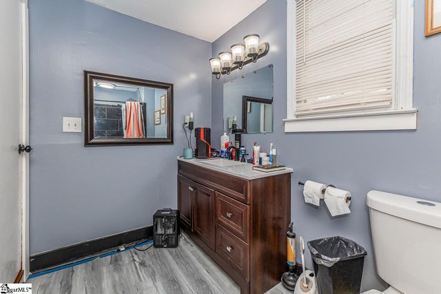 2 Woodward Street, Greenville, SC 29611