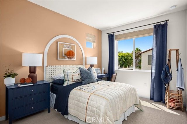 7005 Solara Way, Westminster, CA 92683