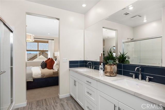 7005 Solara Way, Westminster, CA 92683