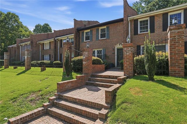 1111 Scott Boulevard, Decatur, GA 30030