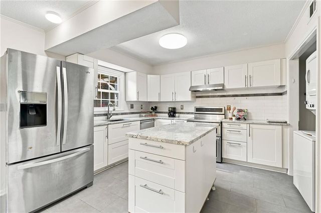 1111 Scott Boulevard, Decatur, GA 30030
