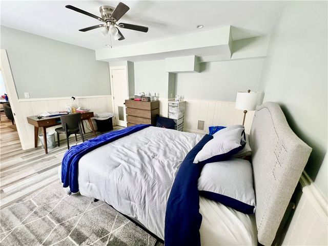 77 Coggeshall Avenue G, Newport, RI 02840