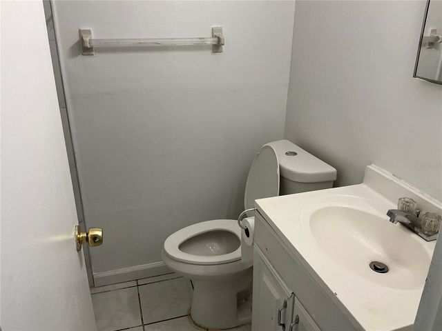 5132 ELESE STREET, Orlando, FL 32811